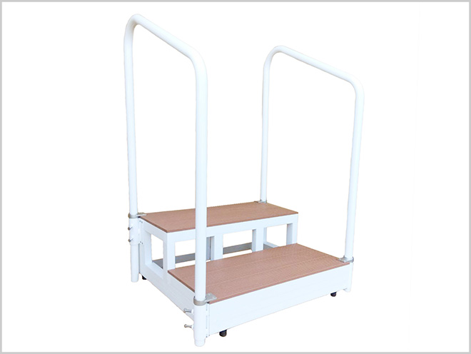 デッキ材使用／2段手すり付き2本タイプ