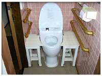 トイレ移乗台 設置後