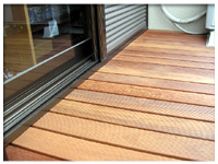 ベランダ用 デッキスノコ 設置後